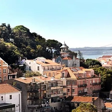 Smart Flat River Views & Ntflix By Homeful Homes Апартаменты *