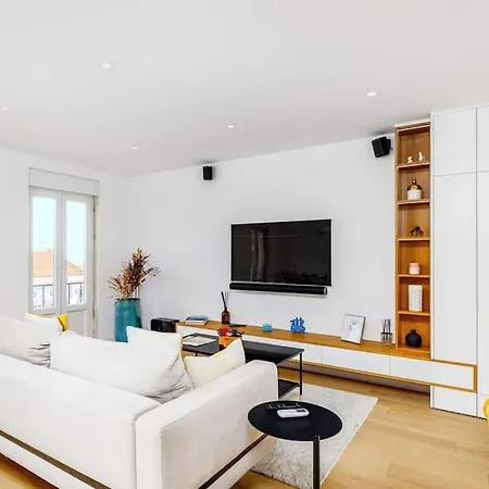 Luxury Smart Flat W/ River Views Apartamento