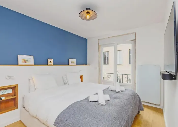 Smart Flat River Views & Ntflix By Homeful Homes ליסבון