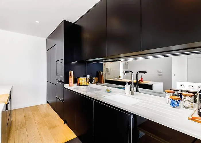דירה Smart Flat River Views & Ntflix By Homeful Homes *