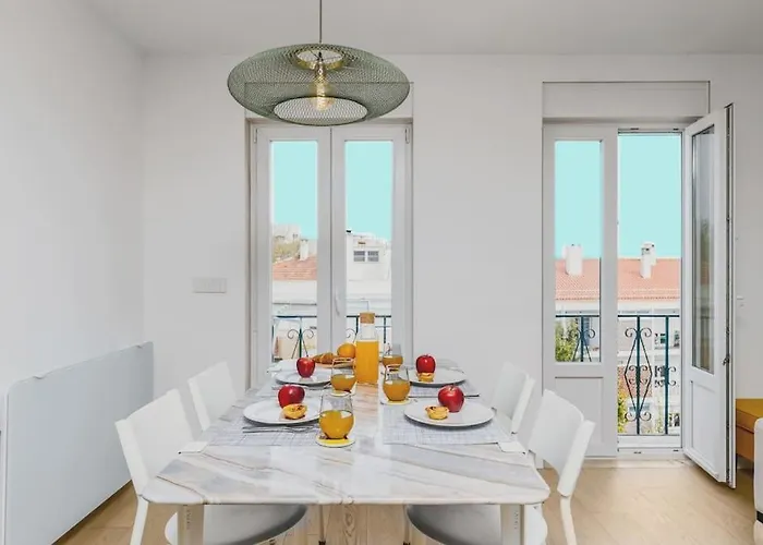 Smart Flat River Views & Ntflix By Homeful Homes ליסבון